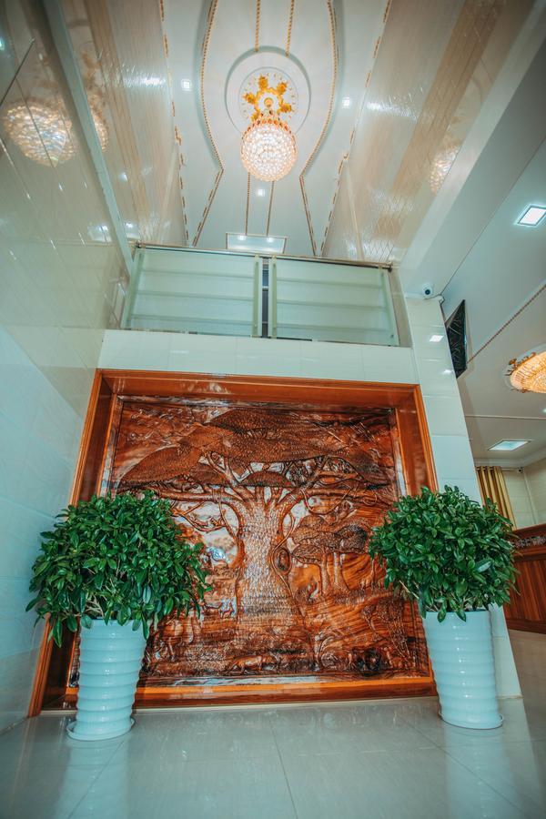 Amber Palace Hotel Мьичина Экстерьер фото